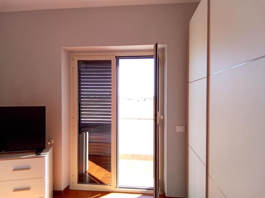Appartamento Luminosissimo Con Vista Panoramica Marina di Cerveteri Екстериор снимка